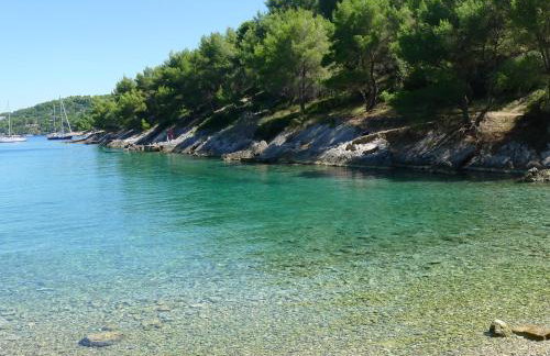 Private luxury Villa BIANCO on Solta for up to 10 persons, heated pool, free parking, very close to the beach! FREE Kajak & Mountainbikes, GREAT living area & privacy! - Foto 11