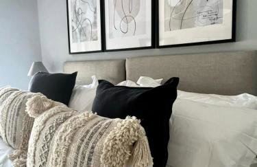 Prince Arthur Apartment - Photo 2