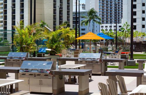 36Fl with Ocean View, Mins to Waikiki Beach, Parking - Foto 78