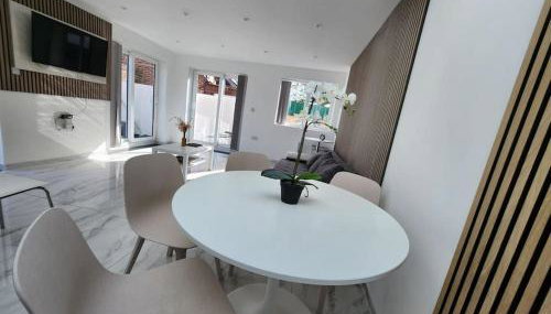 Spacious and bright one bedroom apartment - Foto 4