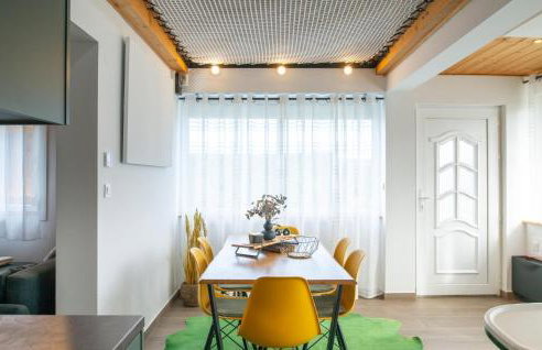 Awesome Home In Gornji Vinkovec - Foto 25