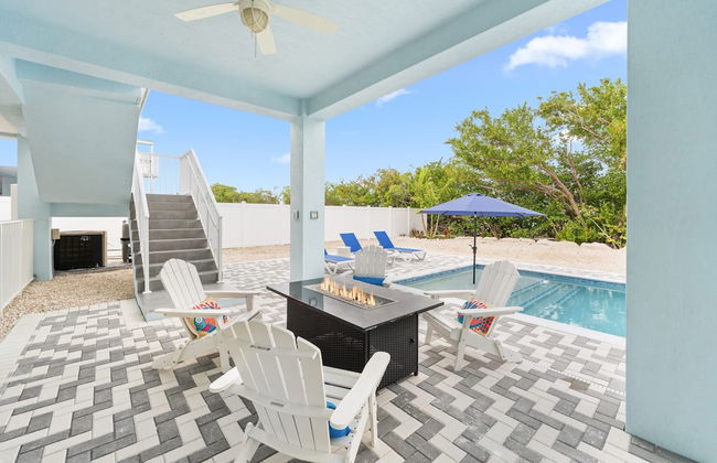 Blue Pearl New Waterfront Haven with Heated Pool ,70 Foot Dock, and More! - Foto 76