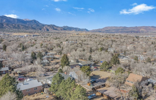 Mid-GoodnightVenture - Foto 43