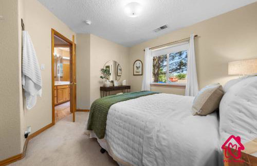 The Rose Garden Estate with Swim Spa - an Irvie Home - Foto 42