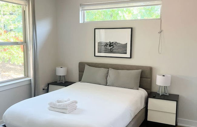 Upstay - Eastside Home w Patio BBQ - Mins to DT - Foto 12