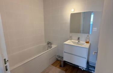 Le Citadin 2 min à pied de la gare - Foto 7