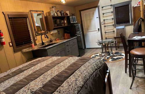 Cowboy Cabin at The Wild West 40 Homestead - Foto 10