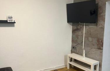 Gemütliche EG-FeWo im Haus zur Vulkaneifel in Brohl - Foto 5