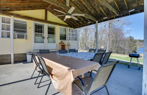 Kayaks and Canoes Lake-View Retreat in Ellenville! - Foto 13