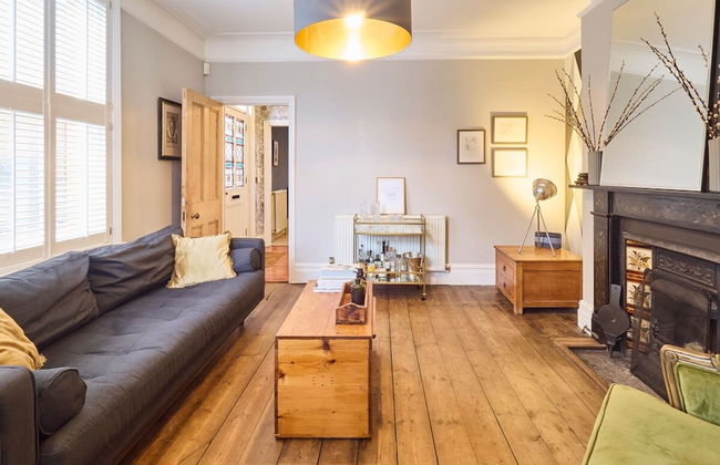 Host Stay Roper Road Villa - Photo 11