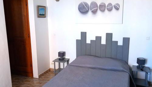 La Tour Fondue Appartement vue mer Grand T2 face a Porquerolles Drap serviette non fournis - Foto 4