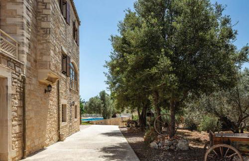 Saridakis Villa, Multi-Generational Escape & Pool, By ThinkVilla - Foto 17