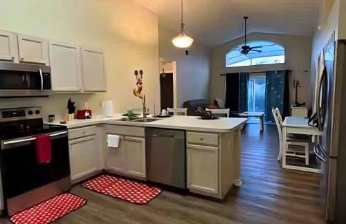 HOUSE 4 Bdr Eco ThematicSaltwater PoolGame Room - Photo 22