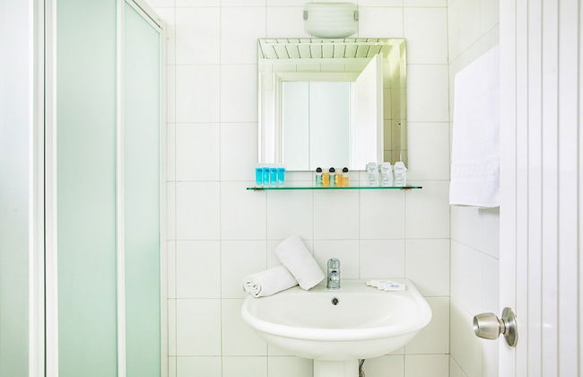 Xenios Port Marina Hotel - Photo 25