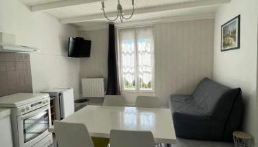 meublé 40m2 classé 2 étoiles. Lumineux les Mées 04190 - Foto 4