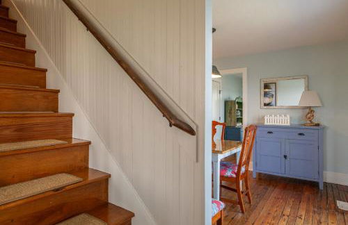 Sawyers Lodge - Historic Soundfront Home, Pool, Hot Tub, Boat Launch, Kayaks, Pets OK, Flex Stays - Foto 15