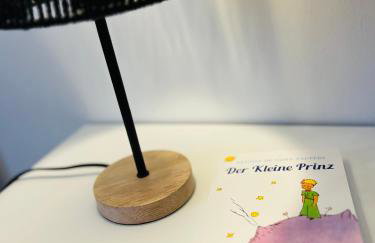 Wohlfühloase mit Pool, Kamin & großer Terrasse - Foto 24