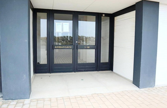Apartment in Nieuwpoort With sea Beach - Photo 18