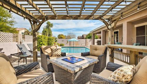 Family Home with Pool, BBQ and Fire Pit in Goodyear - Foto 1