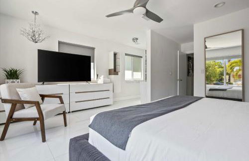 Luxury House 4 beds heated Pool w Jaccuzzi - Foto 16