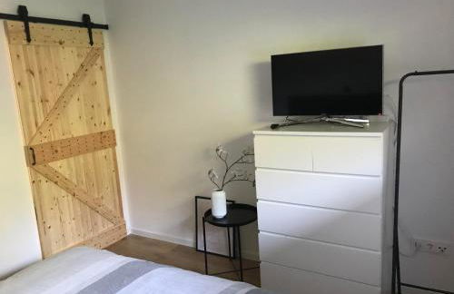 FeWo Hafenkoje am Timmeler Meer in Großefehn - Foto 12