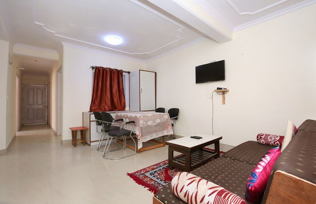 OYO Home 9897 Elegant 3BHK - Foto 3