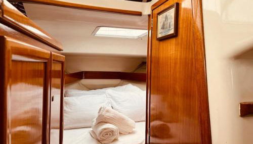 Ero- A floating Escape in Lisbon - Foto 5