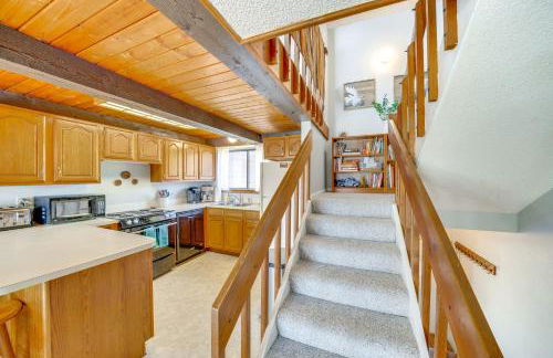 Warm Fraser Townhome with Community Amenities! - Foto 14