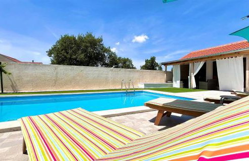 Lovely Home In Rupalj - Foto 1