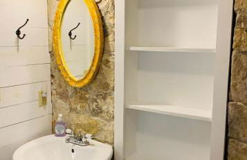 FAMILY RIVER RETREAT! PRIVATE MEDINA RIVER ACCESs! - Foto 42