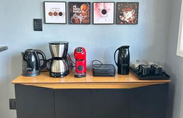 Stúdio no 2º andar, próximo a BR 101, garagem, petfriendly, piscina - Photo 2