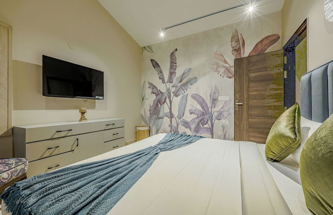 Alaya Stays Veera Serina 3 BHK with Pool - Foto 17