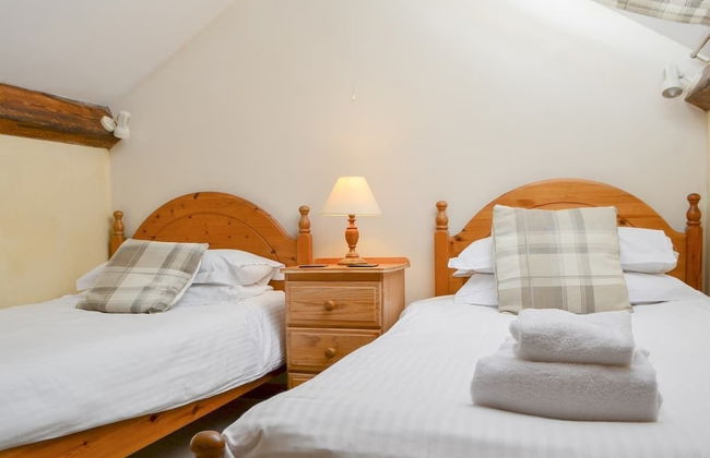 Brigham Farm Apartments - Photo 2