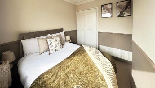 Stylish 2-BR Home sleeps 4 - Contractor & Family - Parking - Foto 3