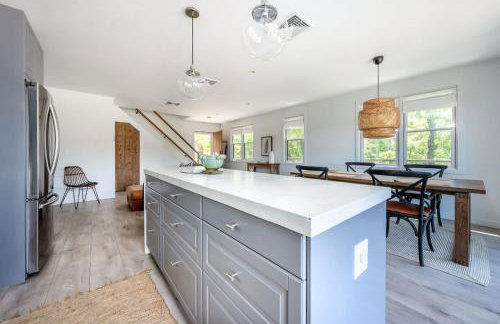 Newly Renovated Waterfront Cottage - Foto 26