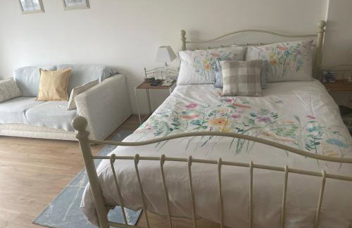 Estuary's Rest Studio Apartment at Galwad Y Mor - Foto 4