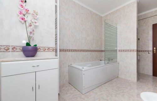 Villa with swimming pool - Foto 33