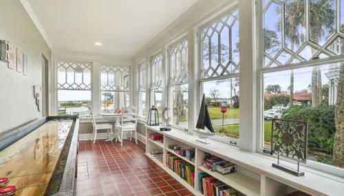 Bella Vista Waterfront Villa - Foto 2