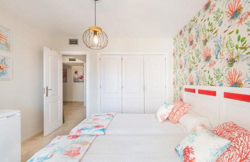 Apartamento con piscina, golf y solarium by Rent Me - Photo 18