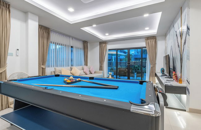 Southern Peak Pool Villa HuayYai Pattaya - Photo 43