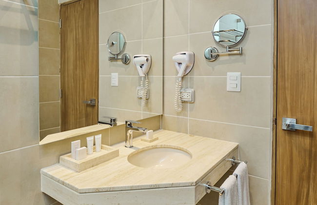 Estelar Apartamentos Bellavista - Photo 16