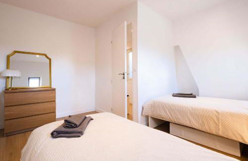 Bright 2BR with Balcony Chic Paris - Foto 20