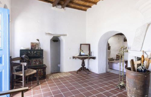 Daphnis the Artist s House - Photo 22