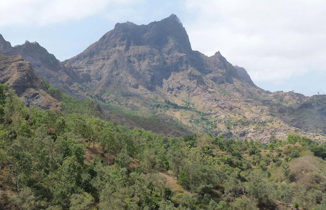 Monte Tchota and Pico de Antonia Hike - Photo 2