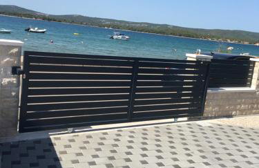 Apartmani Zlata - Photo 31