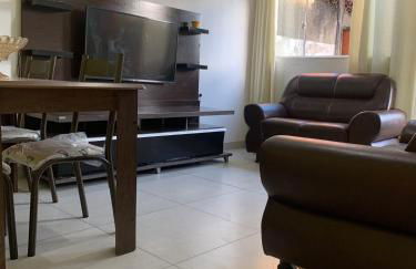 Casa ampla com ar condicionado e quintal para pets - Foto 10