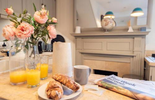 Heron Stays Bath- Boutique Period Group Properties, Parking for 4 Cars, Just 3 Miles to Bath Central, Sleeps 14 - Photo 76