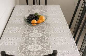 Casa Confortável com duas vagas de garagem e ótima localização - Foto 13