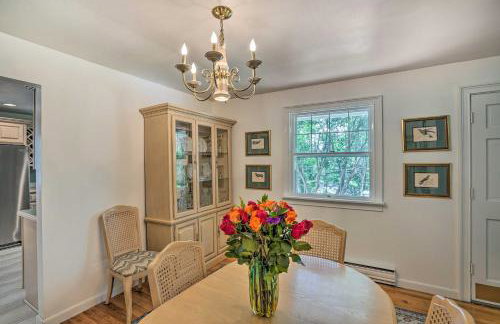 Stockbridge Home Walk to Town Beach! - Foto 12