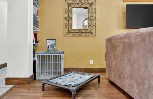 4BR Desert Oasis near Valley and Vegas - Foto 8